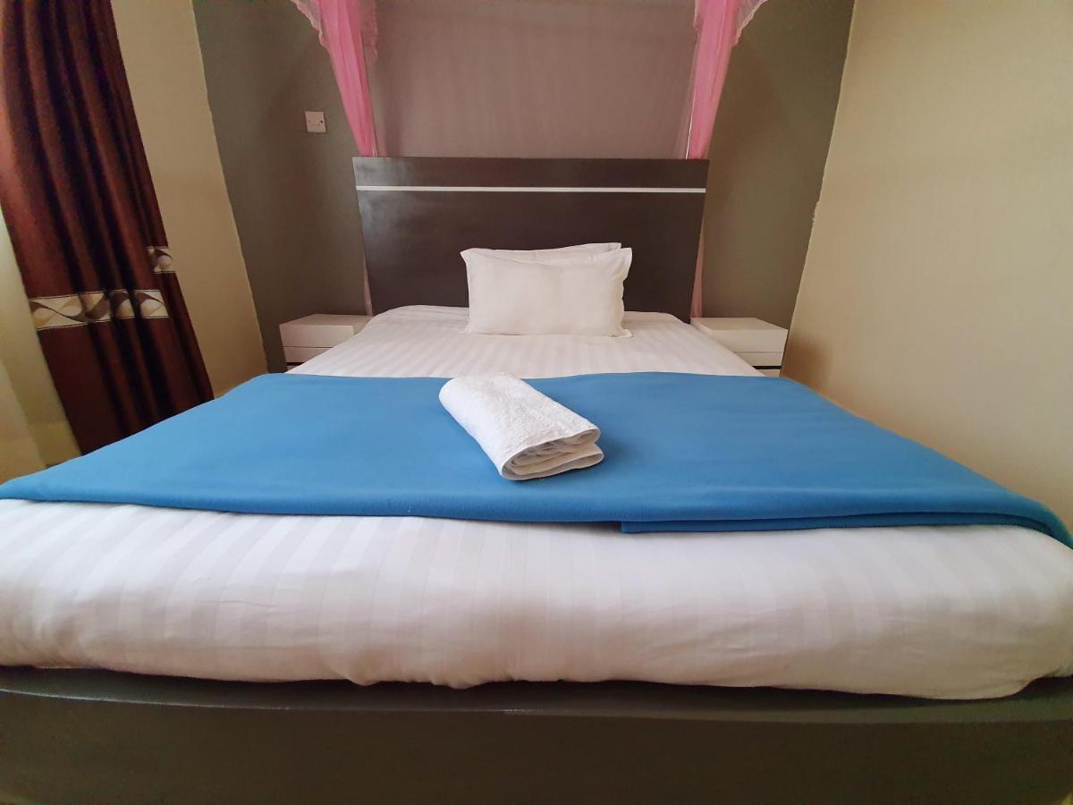 Airport Unique Hotel 엔테베 외부 사진